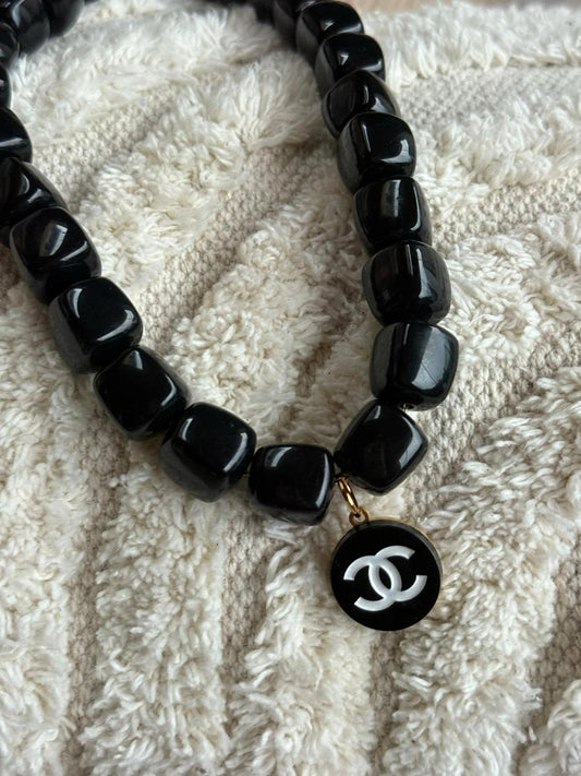 Exclusive Vintage Limited Edition Necklace - Black Coco